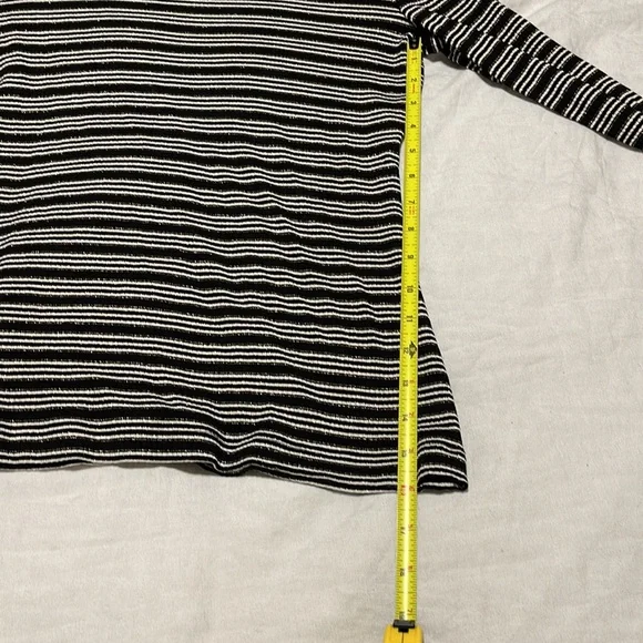 NWOT Ann Taylor Striped Turtleneck - size small - Picture 4 of 8